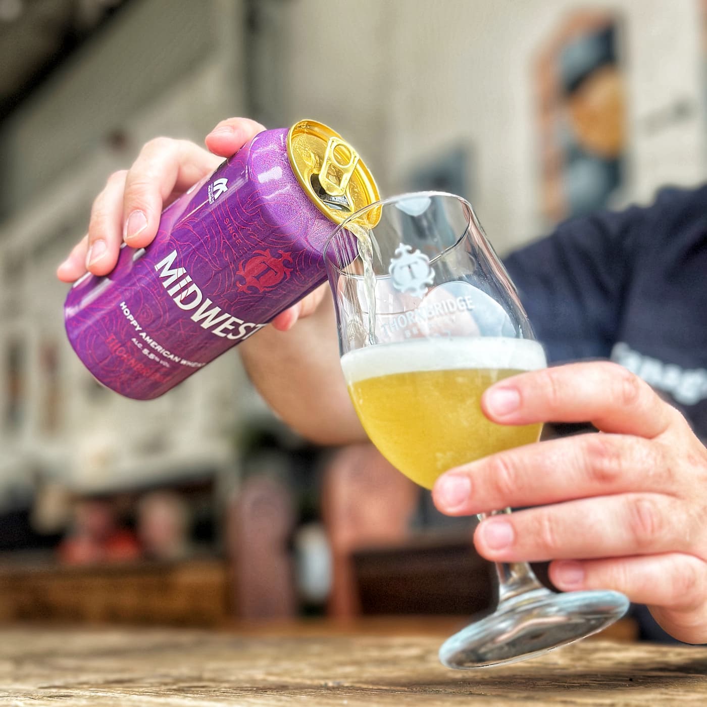 Midwest, 5.5% Hoppy American Wheat